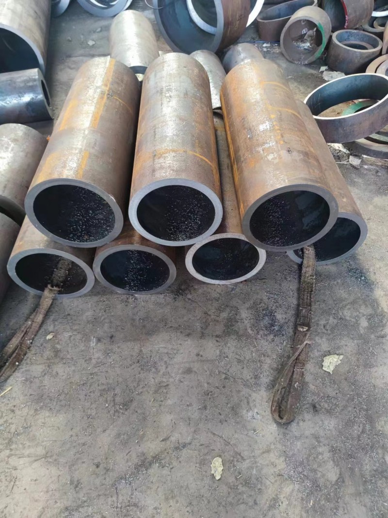 炎陵炎陵炎陵12Cr1MovG无缝钢管切割